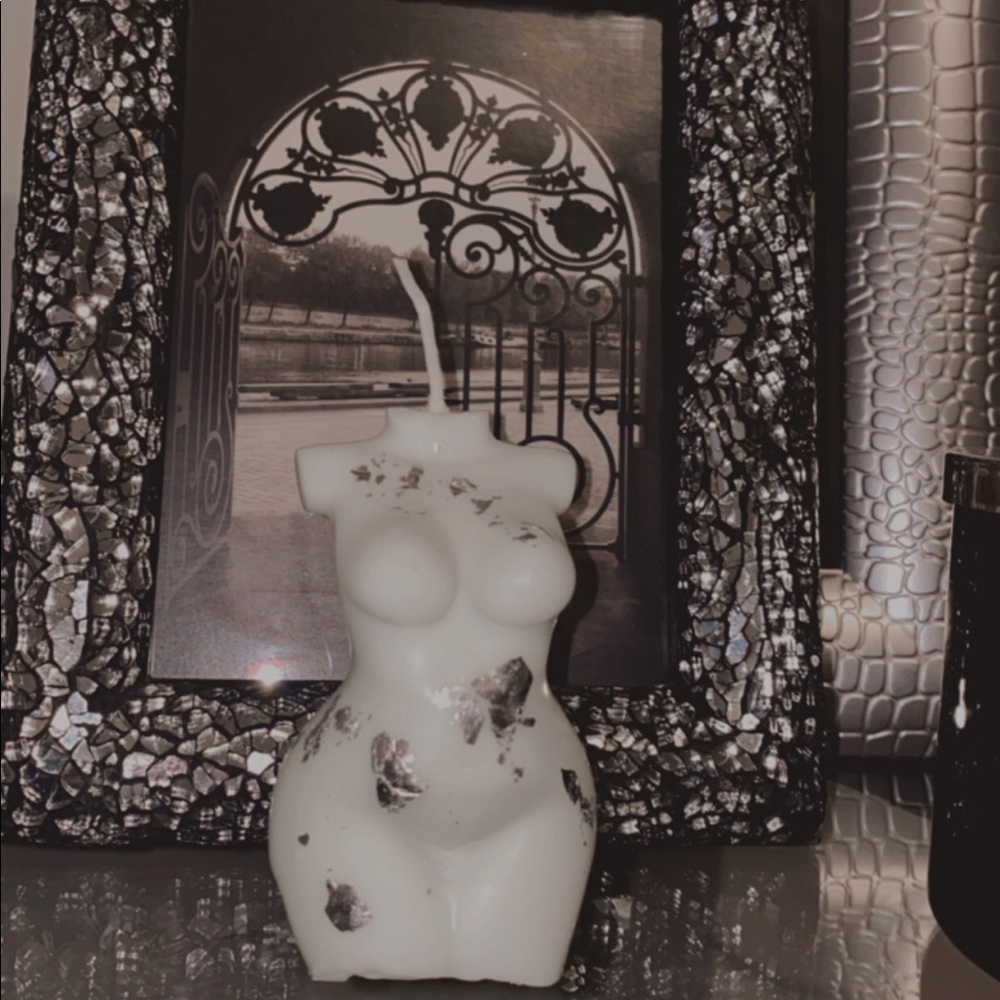 **2 FOR $20**Silver flake thick goddess candles